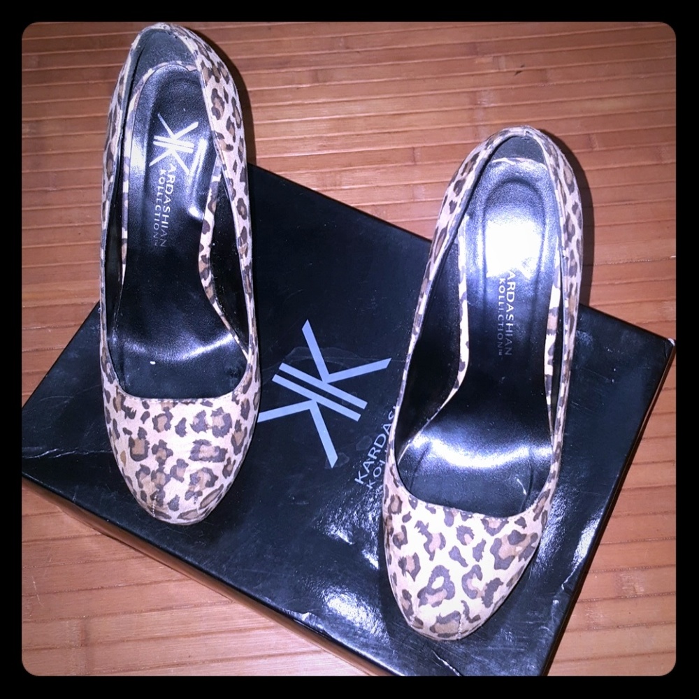 Kardashian Kollection Leopard Pumps